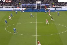 bob半岛体育官网-【英超】莱斯特城0比3曼联 B费1射2传