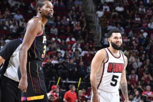 格林+首轮签！不想给史密斯，火箭底价曝光，杜兰特也添了一把火