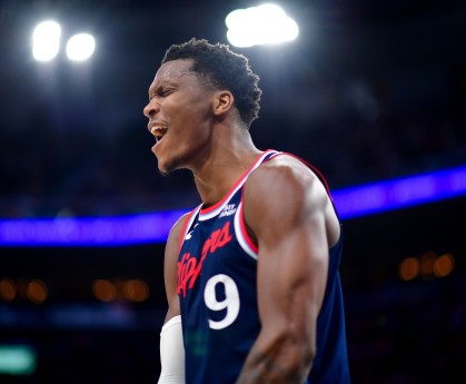 bob半岛体育-马瑟林：我最后是为新秀队友佩杜拉抢比赛用球 他得到NBA生涯首分