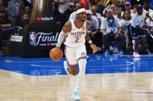 亚历山大：我们这场没打出应有的表现 在潜意识里显然有压力