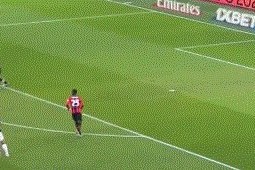 bob半岛体育平台-【意甲】恰神头筹 劳塔罗失点 AC米兰中柱1比1国米