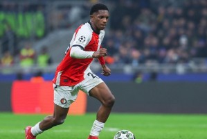 bob半岛体育-法尔克：拜仁有信心击败英超对手签下里德，球员持开放态度