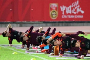 bob半岛体育官网-严益唯：国足突击加练有必要 欠练真相与破局之道