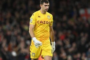 佩蒂特：马丁内斯应该看看心理医生，他必须学会控制自己的情绪